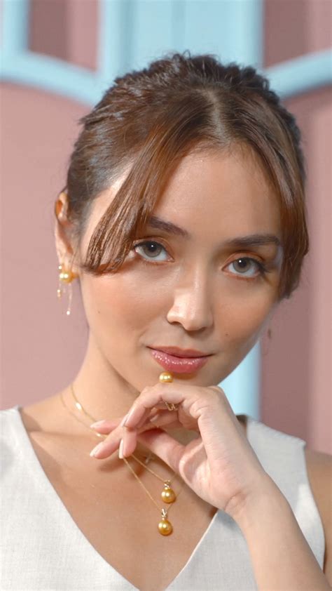 Kathryn Bernardo Is the New Face of V! Jewelry.